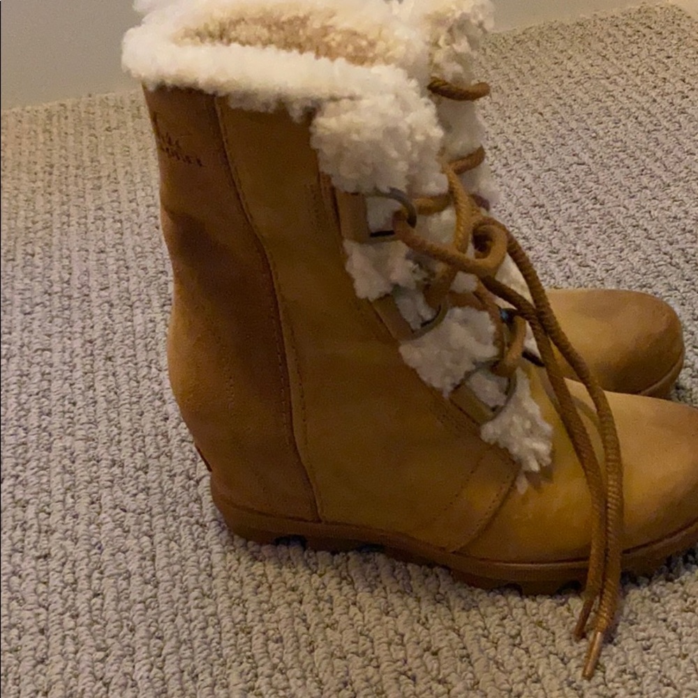 Sorel Joan of Ark boats